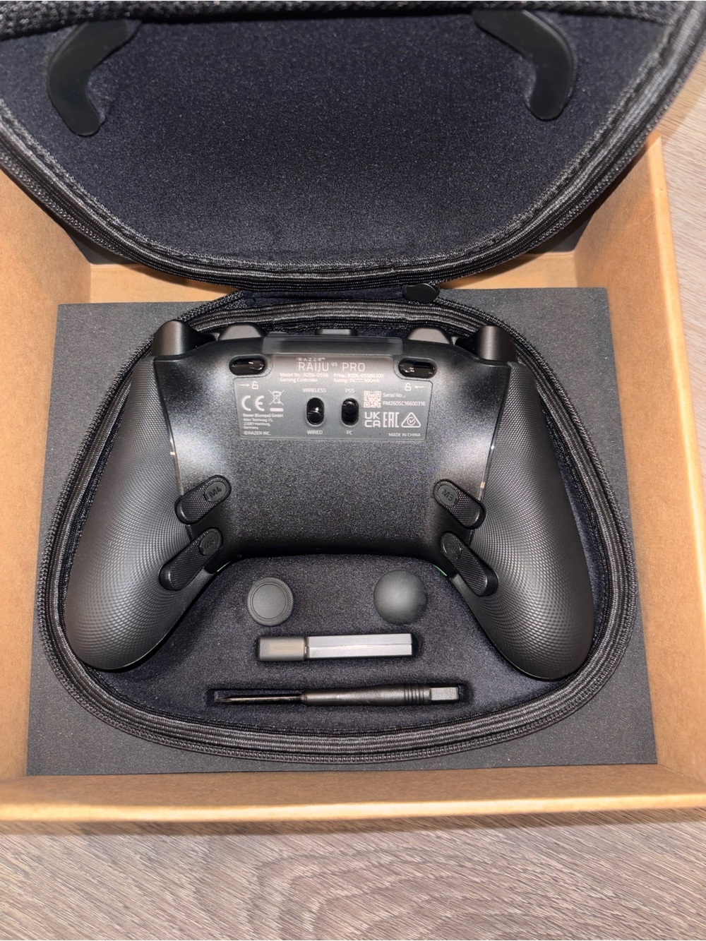 Razer Raiju V2 Pro Wireless Controller - Picture 4 of 4